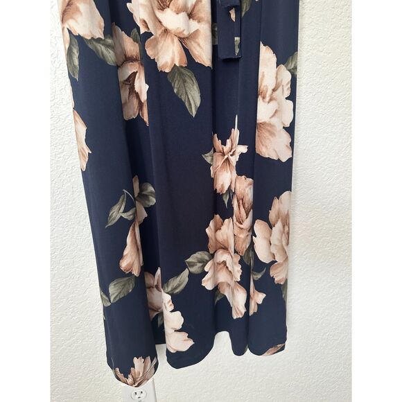 Pink Blush Pink and Navy Floral Belted Maternity Maxi Dress Size M/L - Picture 3 of 6
